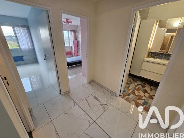 Location studio 11 m² Créteil