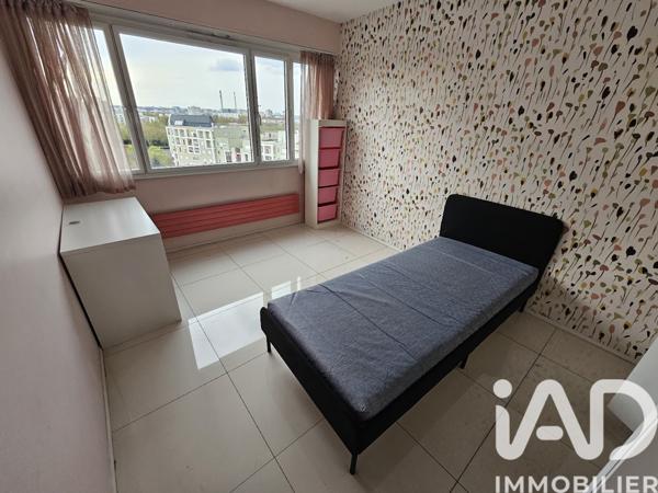 Location studio 11 m² Créteil