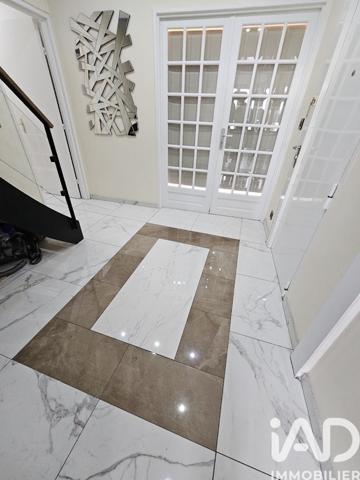 Location studio 11 m² Créteil