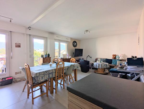 À vendre : Appartement spacieux de 4 pièces à Barberaz