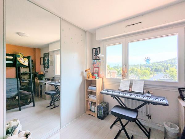 À vendre : Appartement spacieux de 4 pièces à Barberaz