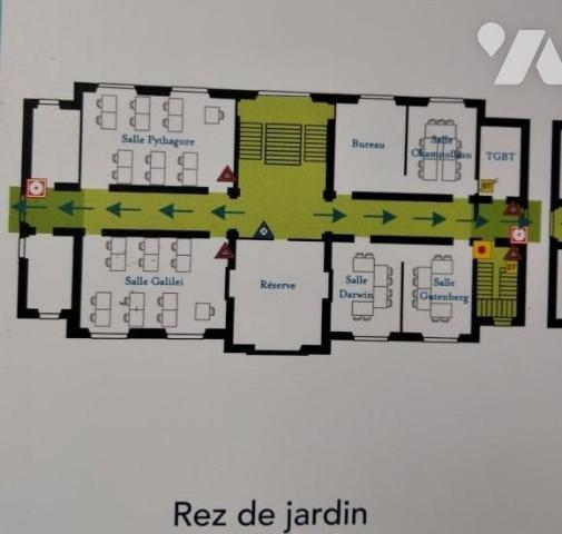 VILLA DE CARACTERE A USAGE DE BUREAUX