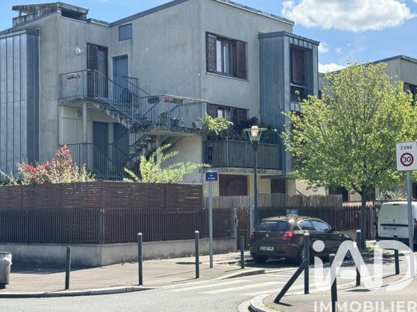 Appartement à vendre 2 pièces 47 m² Les Ulis