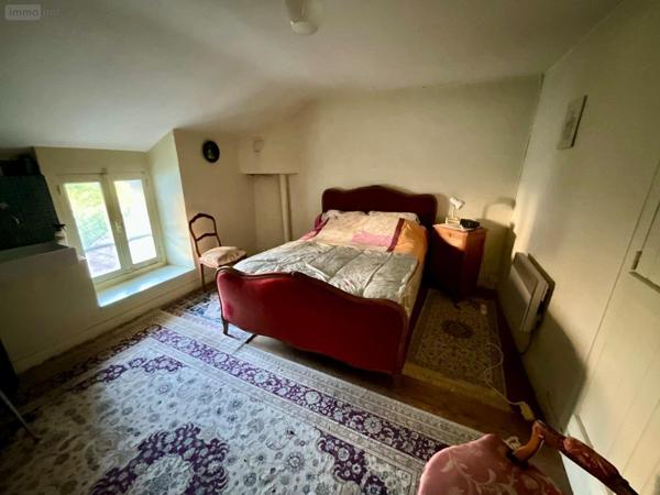 Immeuble de rapport à vendre à Saint-Priest-Taurion en Haute-Vienne (87480), ref : MGC/1151