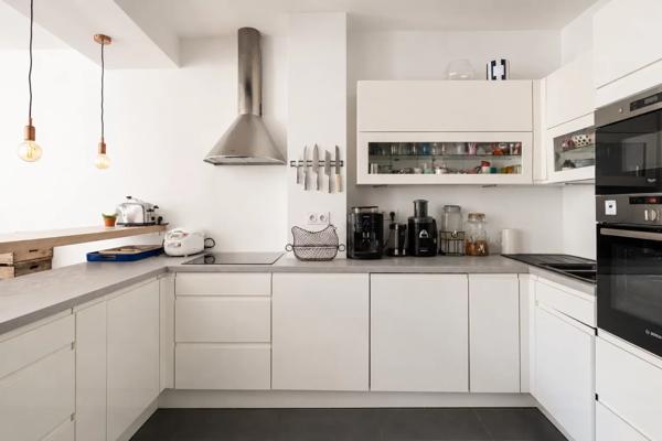 Appartement Paris 10e - PORTE SAINT MARTIN