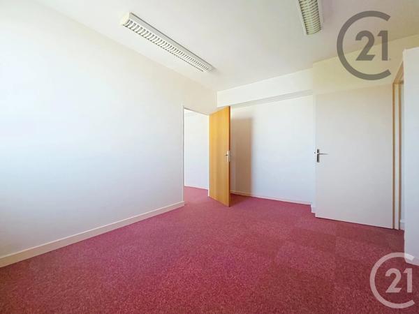 Appartement F2 à vendre  2 pièces - 60 m 2   TROYES  - 10