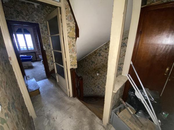 Immeuble 5 pièces - 400 m²