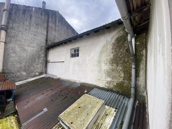 Immeuble 5 pièces - 400 m²