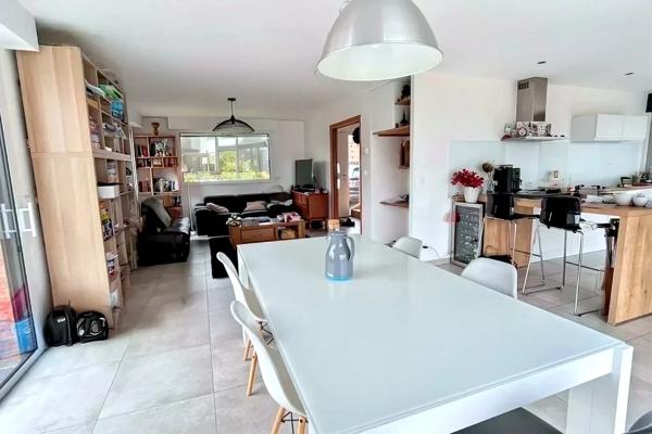 Maison individuelle, 135 m² sur terrain de 438 m²