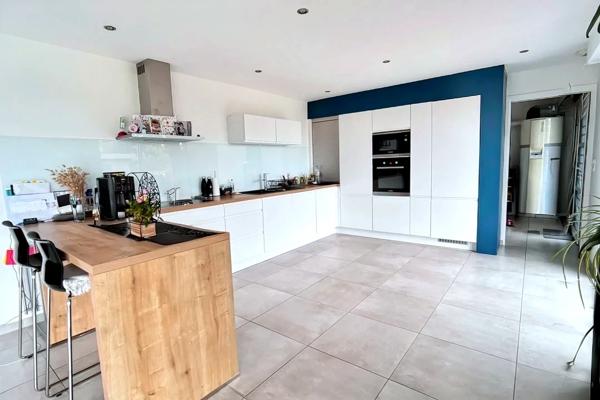 Maison individuelle, 135 m² sur terrain de 438 m²