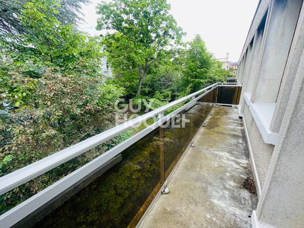 Chamalieres - Appartement type 5 125 m² , terrasse et garage