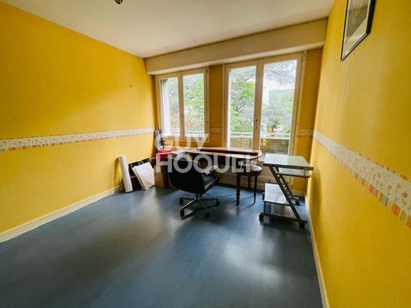 Chamalieres - Appartement type 5 125 m² , terrasse et garage
