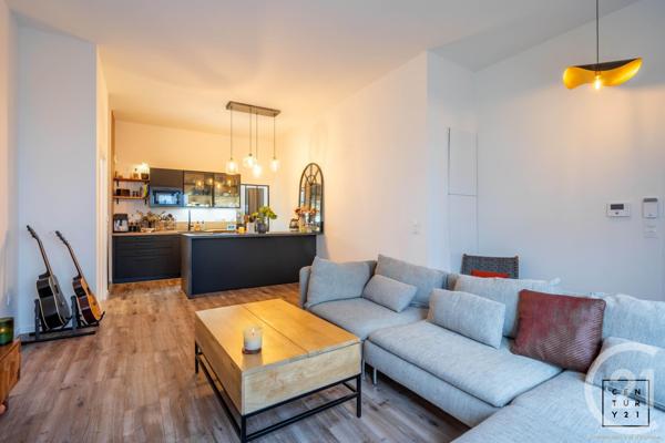 Appartement F4 à vendre  4 pièces - 83,54 m2 CHESSY - 77
