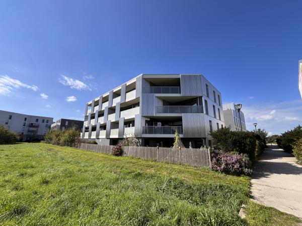 Appartement
                                                                                                                                                                                                                                                                                                                        4 pièce(s)                                                                                                                                                                                                          3 chambre(s)                                                                                                                                                                                                          75.69  m²