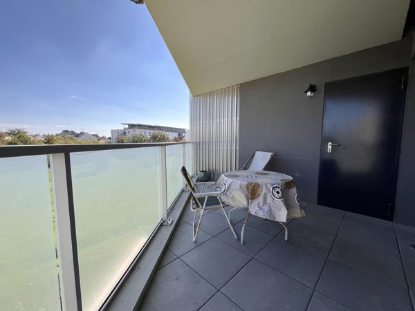 Appartement
                                                                                                                                                                                                                                                                                                                        4 pièce(s)                                                                                                                                                                                                          3 chambre(s)                                                                                                                                                                                                          75.69  m²