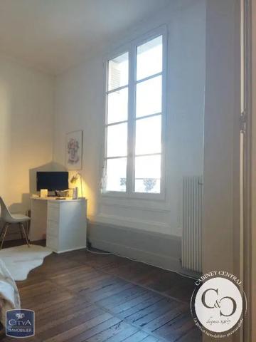 Appartement à louer 3 pièces 74.3m² Blois (41000)