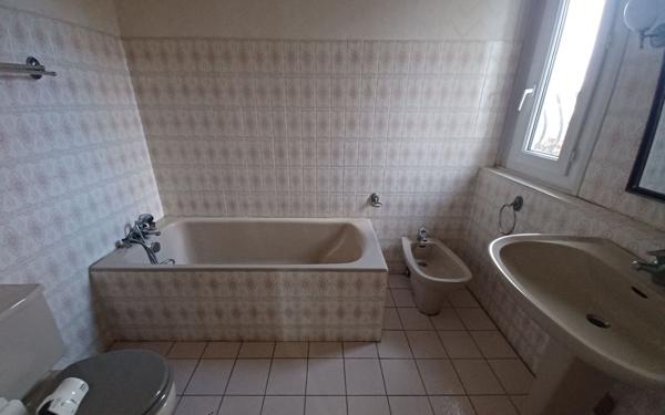 Maison à vendre    7 pièces •  La Souterraine