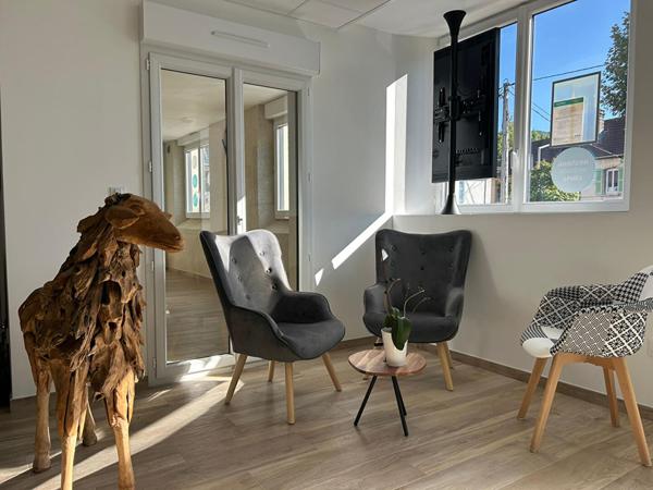 Local commercial 10 ' de Voiron 130 m2