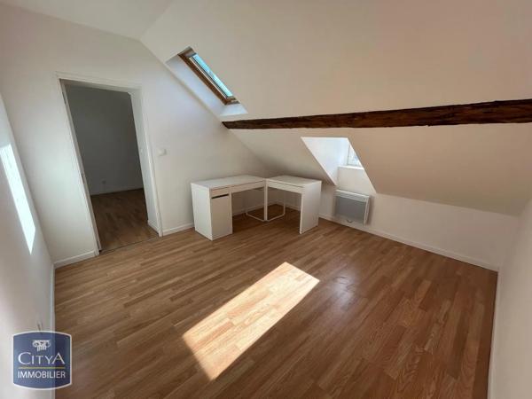 Appartement à louer 3 pièces 66.88m² Saint-Quentin (02100)