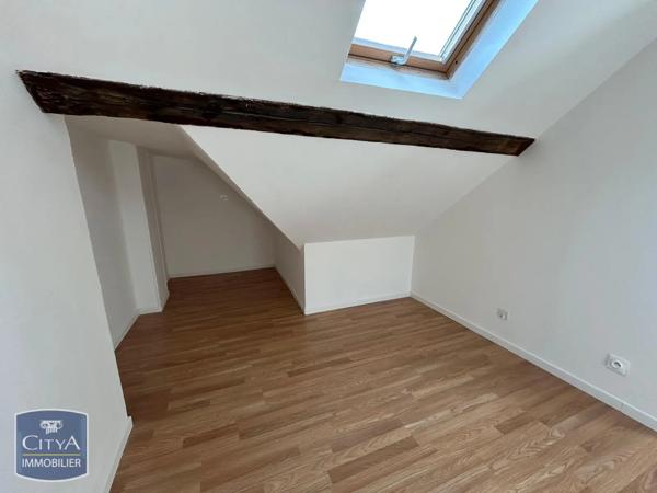 Appartement à louer 3 pièces 66.88m² Saint-Quentin (02100)