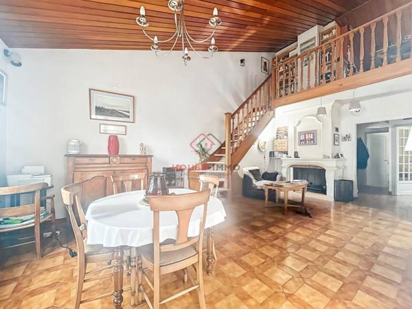 Maison à vendre 5 pièces de 162 m²