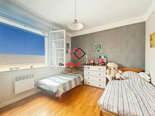 Maison à vendre 5 pièces de 162 m²