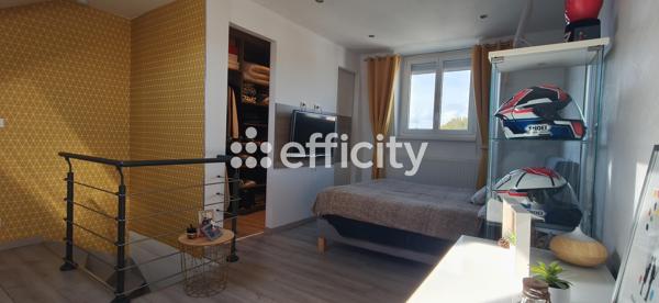 Maison
         4 pièces
        - 115 m² 237 900 € *