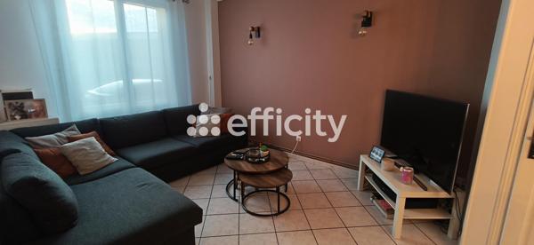 Maison
         4 pièces
        - 115 m² 237 900 € *
