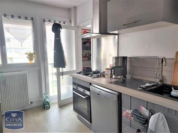 Appartement à louer 4 pièces 77.88m²