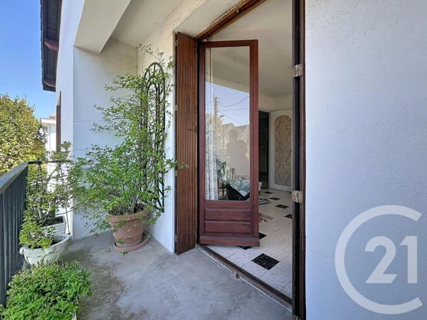 Maison à vendre  6 pièces - 133 m 2   BEZIERS  - 34