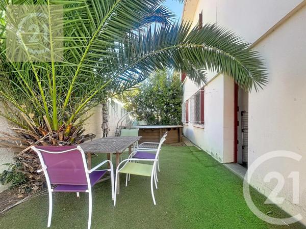 Maison à vendre  6 pièces - 133 m 2   BEZIERS  - 34