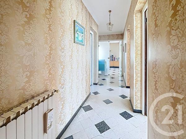 Maison à vendre  6 pièces - 133 m 2   BEZIERS  - 34