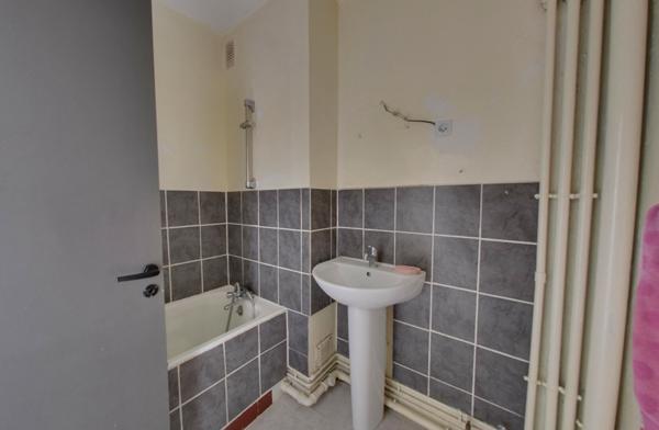 Appartement Auxerre 5 pièce(s) avec balcon