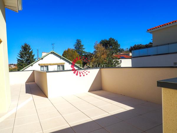 T4 dernier étage avec terrasse