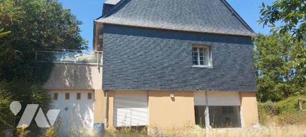 Maison de 190 m2 habitable avec jardin de 2059 m2 + une surface de 150 m2 en rez-de-jardin à us...
