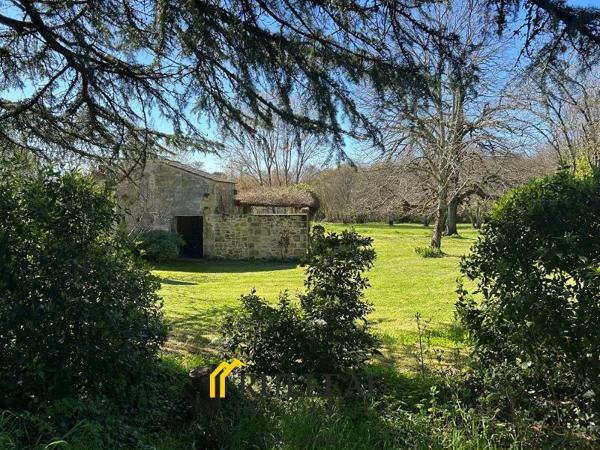MAGNIFIQUE PROPRIETE: MAISON DE MAITRE + GRAND GITE/ TERRAIN DE 1,7 HA Détails des diagnostics énergétiques