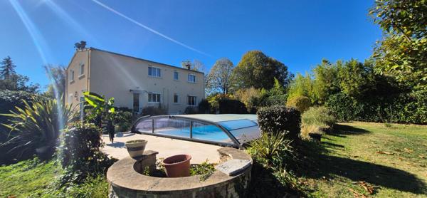 Maison Léran en Ariège, 8 pièce(s) 230 m2