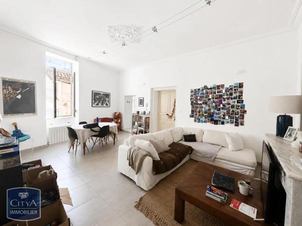 Appartement à louer 3 pièces 69.22m² Nîmes (30900)