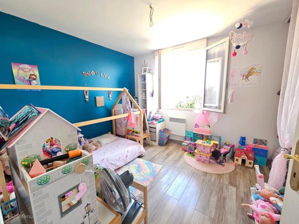 Maison à THOUARS, 79100 - 5 pièces 71m²