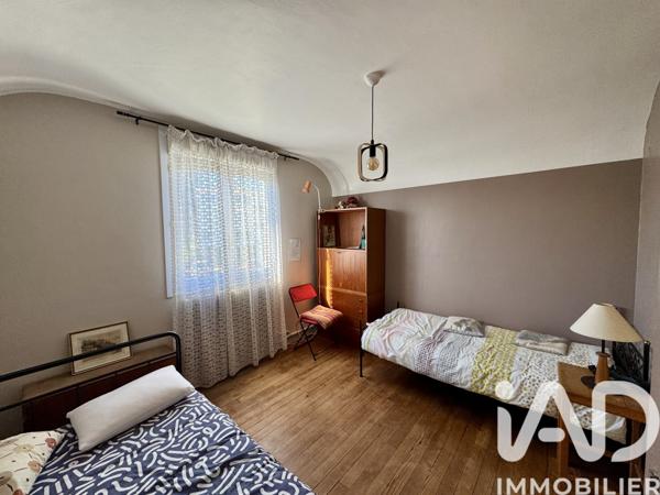 Maison à vendre 5 pièces 96 m² Sainte-Geneviève-des-Bois