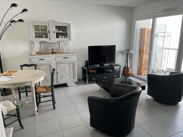 Appartement 2 pièces de 45 m² à Merignac