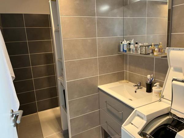 Appartement 2 pièces de 45 m² à Merignac