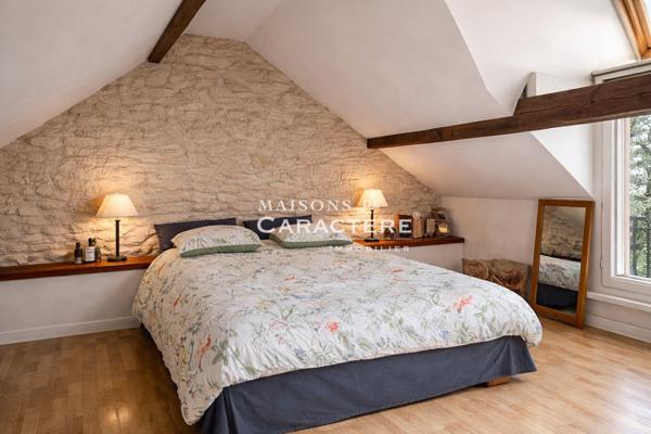 Maison familiale avec piscine chauffée et dépendances