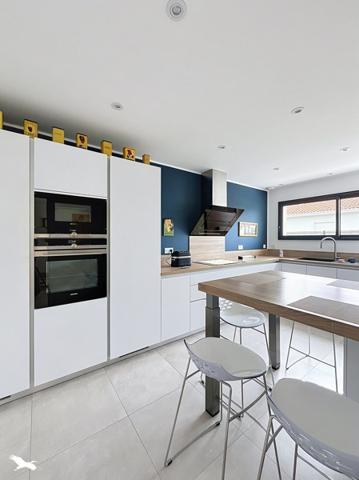 Maison 436 995 € Carbon-Blanc 5 p 114 m² DPE