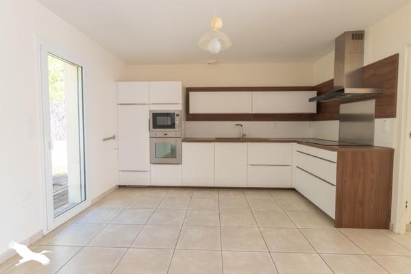 Maison 303 688 € Sadirac 5 p 118 m² DPE A