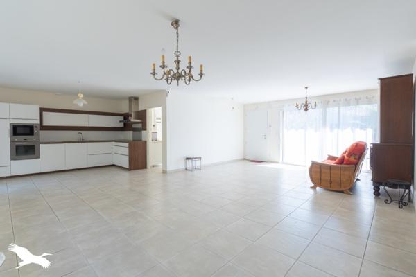 Maison 303 688 € Sadirac 5 p 118 m² DPE A