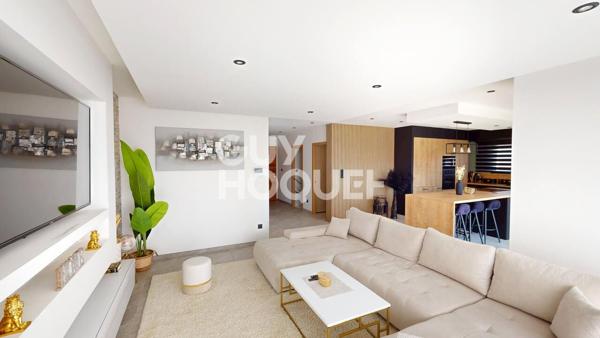 THUIR, à vendre maison récente contemporaine, 5 pièces avec garage, jardin et piscine.