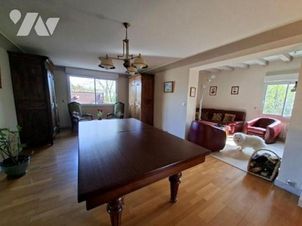 Ensemble Immobilier comprenant deux maisons (habitation et Locatifs) + dépendances