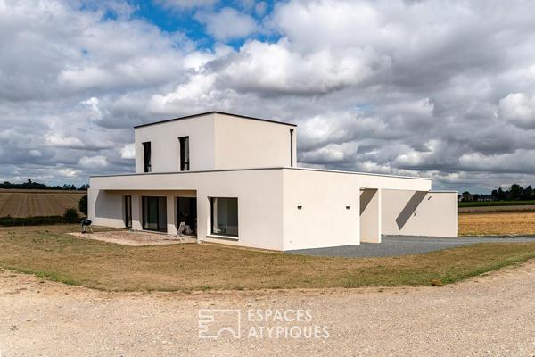 Elégante contemporaine avec vue sur la campagne