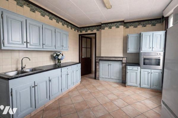 Maison à vendre à Pont-à-Vendin (62880) en Pas-de-Calais (62)

À Pont-à-Vendin, cette maison ...